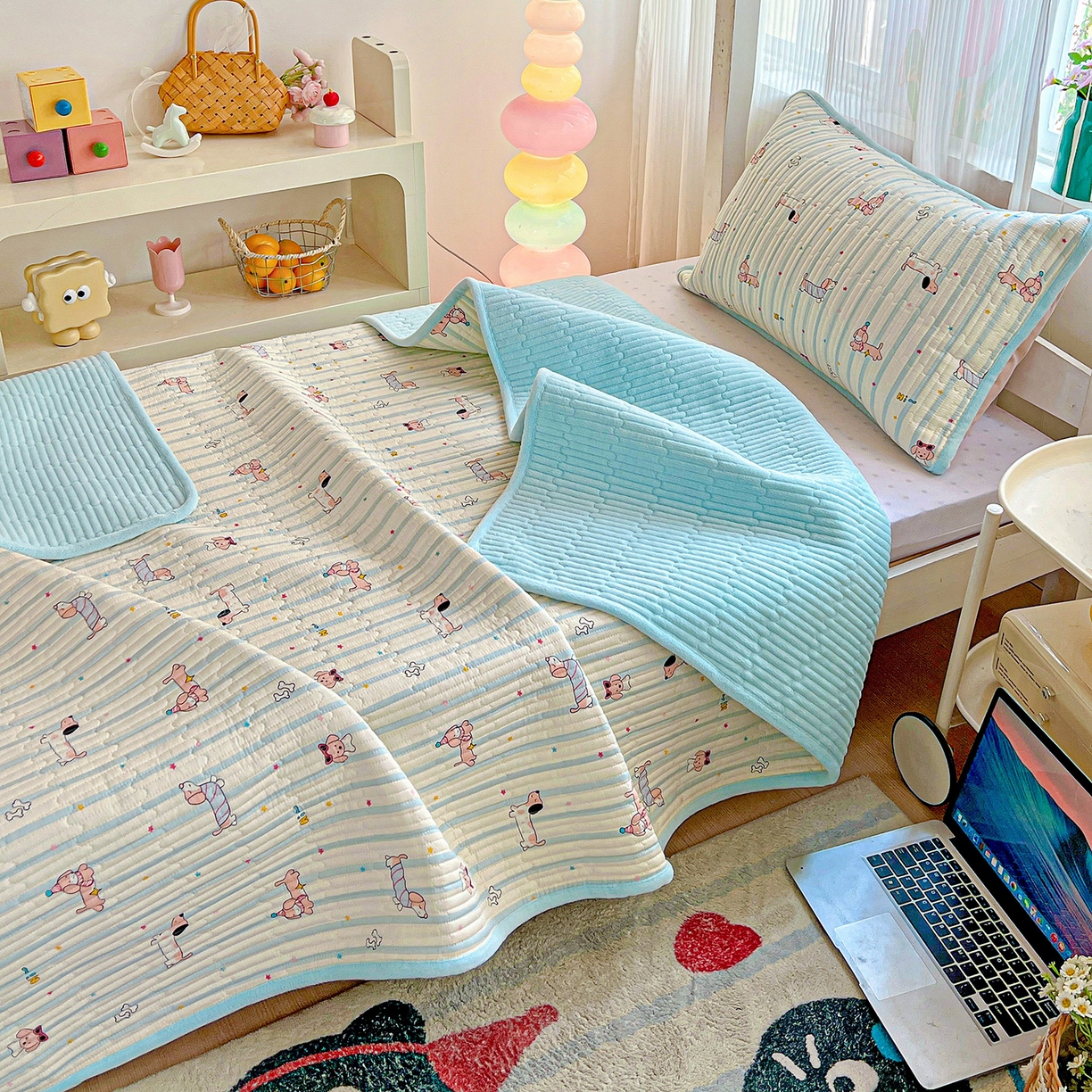 91家纺网 家纺一手货源 找家纺 恒尚居 2025新款学生床盖纯棉牛奶绒 正反两用夹棉床单床垫-秋冬款 四季通用-系列二 机灵旺仔【A纯棉-B宝宝绒】