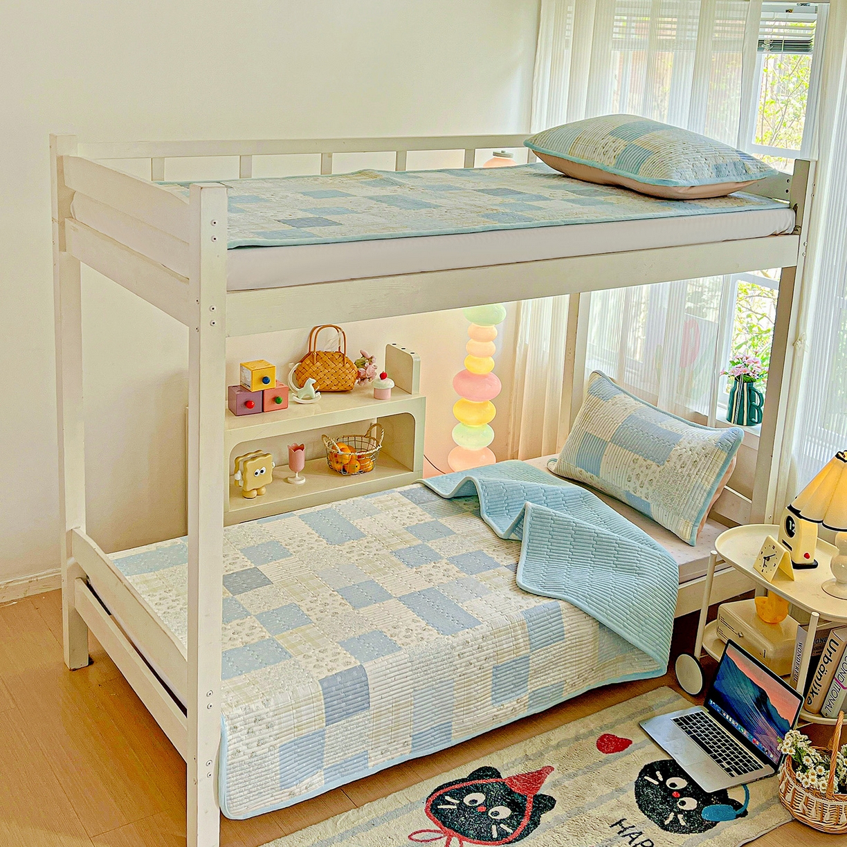 91家纺网 家纺一手货源 找家纺 恒尚居 2025新款学生床盖纯棉牛奶绒 正反两用夹棉床单床垫-秋冬款 四季通用-系列二 芳菲-蓝【A纯棉-B宝宝绒】