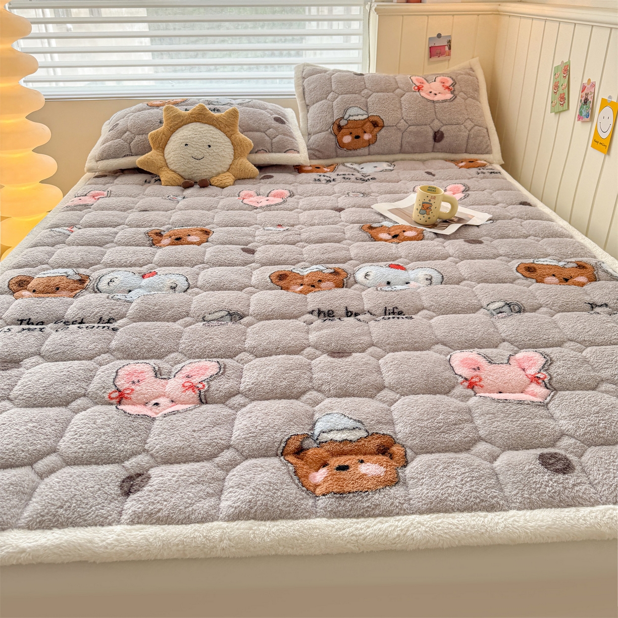 91家纺网 家纺一手货源 找家纺 （总）雯豆家纺 2025新款泰迪绒夹棉床褥子学生宿舍床垫床护垫子加厚卡通保护垫