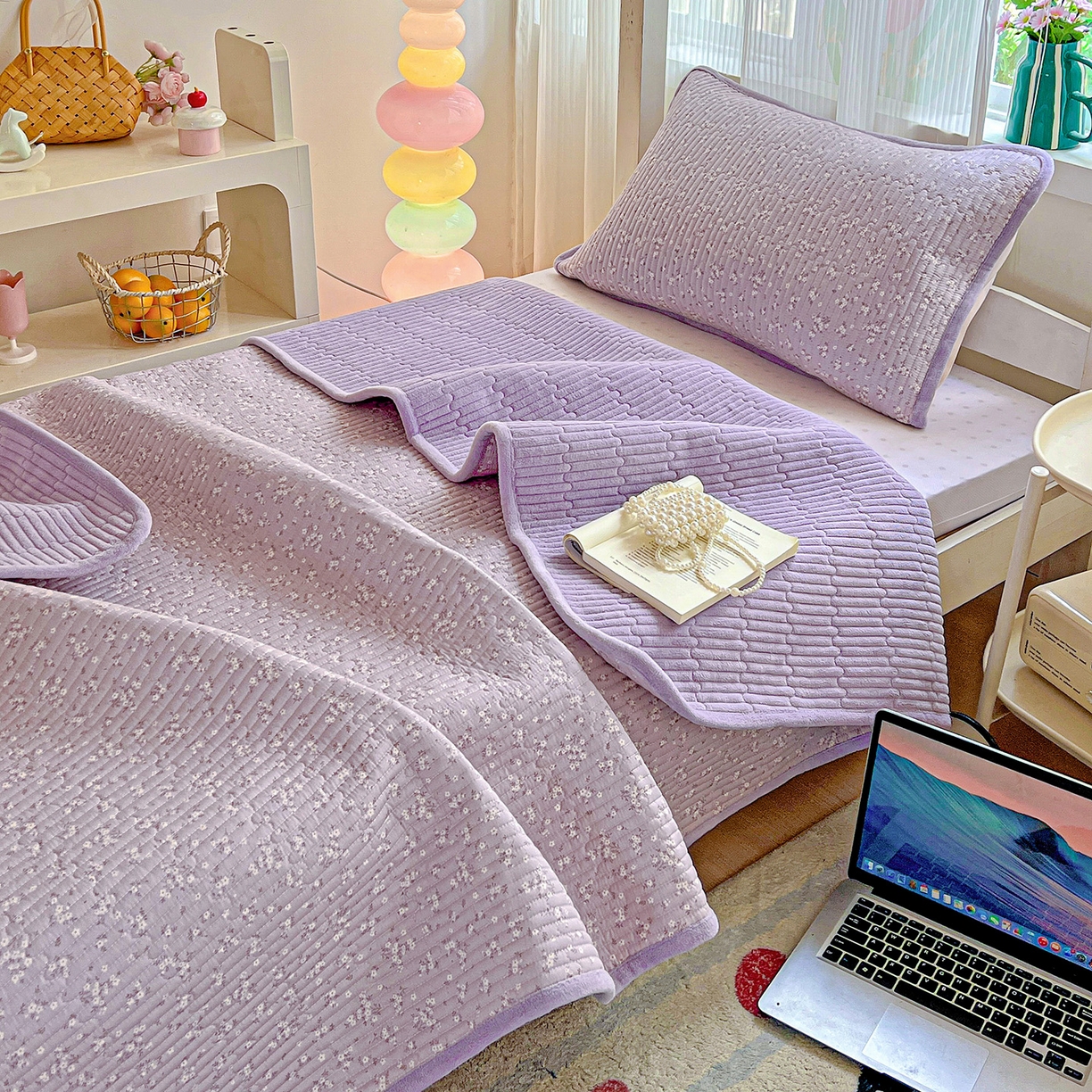 91家纺网 家纺一手货源 找家纺 恒尚居 2025新款学生床盖纯棉牛奶绒 正反两用夹棉床单床垫-秋冬款 四季通用-系列二 花言【A纯棉-B宝宝绒】