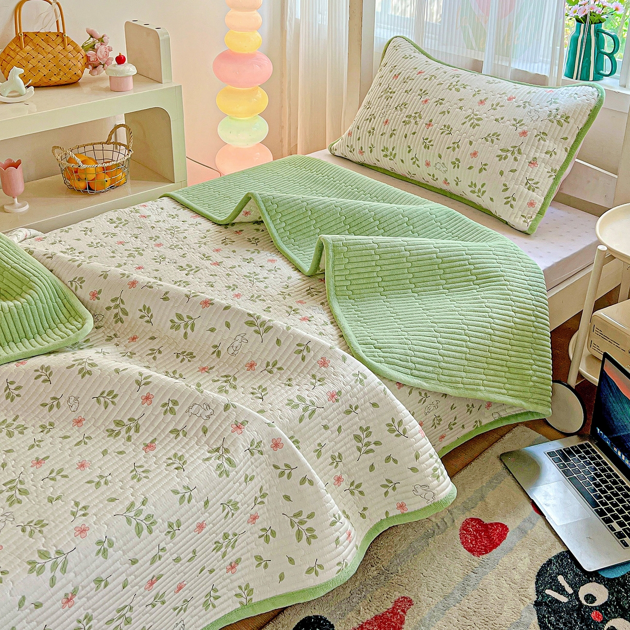 91家纺网 家纺一手货源 找家纺 恒尚居 2025新款学生床盖纯棉牛奶绒 正反两用夹棉床单床垫-秋冬款 四季通用-系列二 清新雅韵【A纯棉-B宝宝绒】