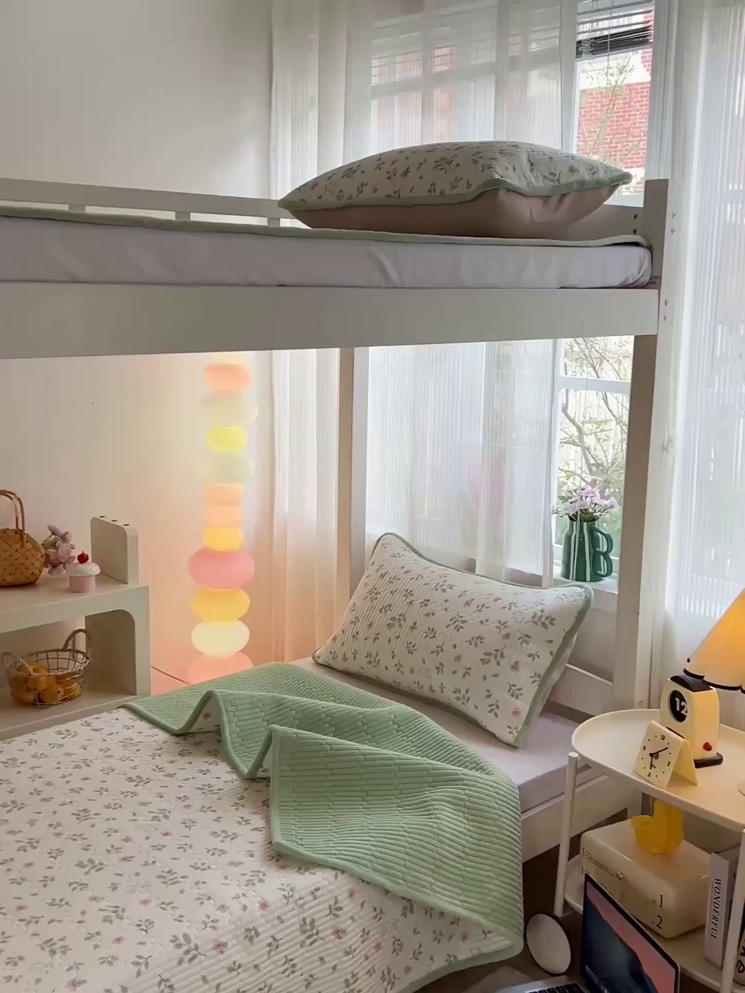 91家纺网 家纺一手货源 找家纺 恒尚居 2025新款学生床盖纯棉牛奶绒 正反两用夹棉床单床垫-秋冬款 四季通用-系列二 清新雅韵【A纯棉-B宝宝绒】