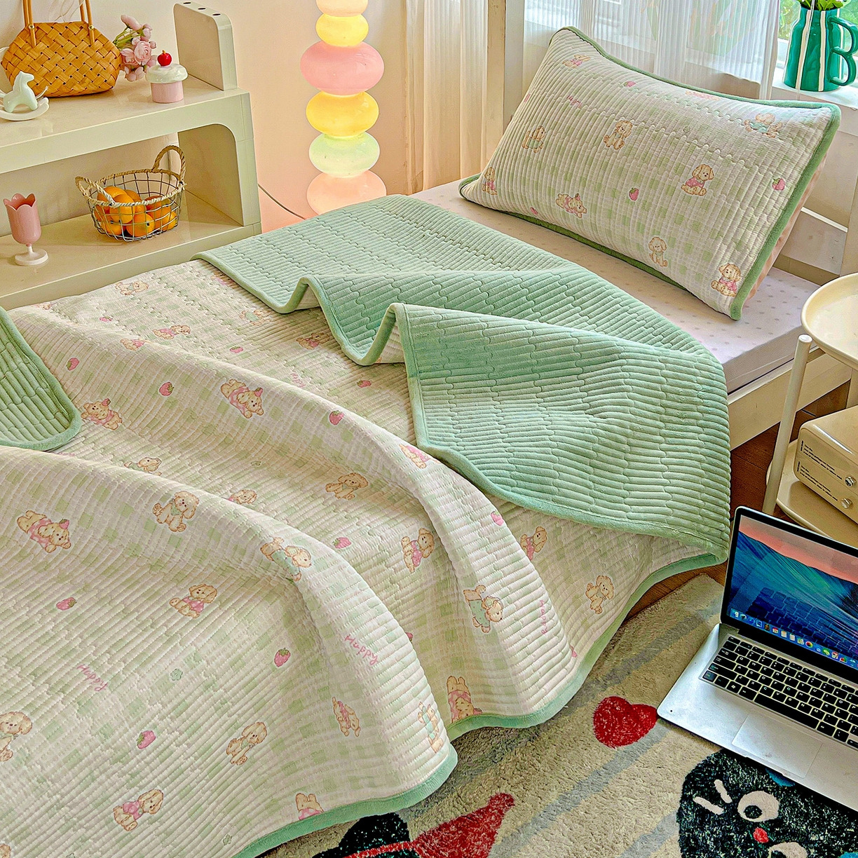 91家纺网 家纺一手货源 找家纺 恒尚居 2025新款学生床盖纯棉牛奶绒 正反两用夹棉床单床垫-秋冬款 四季通用-系列二 甜心旺旺【A纯棉-B宝宝绒】