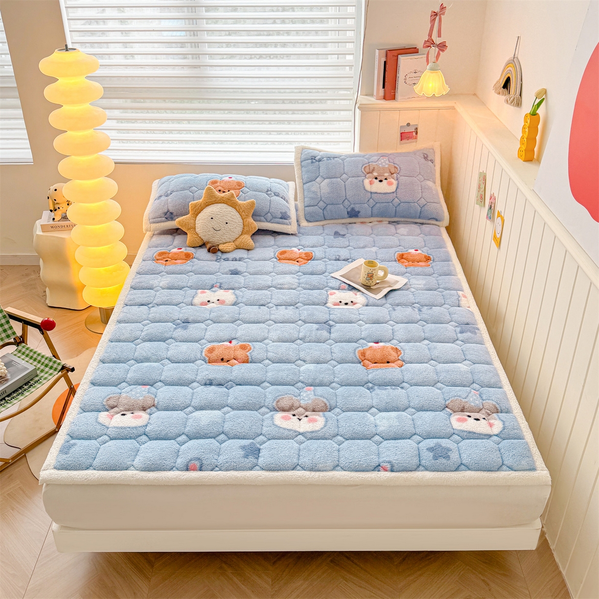 91家纺网 家纺一手货源 找家纺 雯豆家纺 2025新款泰迪绒夹棉床褥子学生宿舍床垫床护垫子加厚卡通保护垫 泰迪绒床褥-星空狗