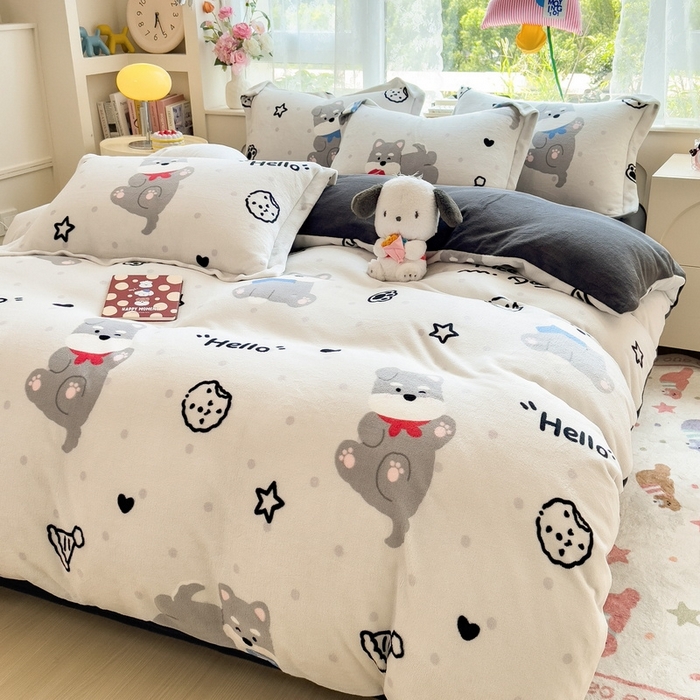 91家纺网 家纺一手货源 找家纺 丝羽坊 2025新款200克加厚小清新牛奶绒床单款 床笠款四件套 被套 幸运小狗