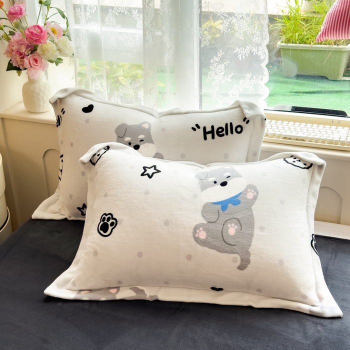 91家纺网 家纺一手货源 找家纺 丝羽坊 2025新款200克加厚小清新牛奶绒床单款 床笠款四件套 被套 幸运小狗