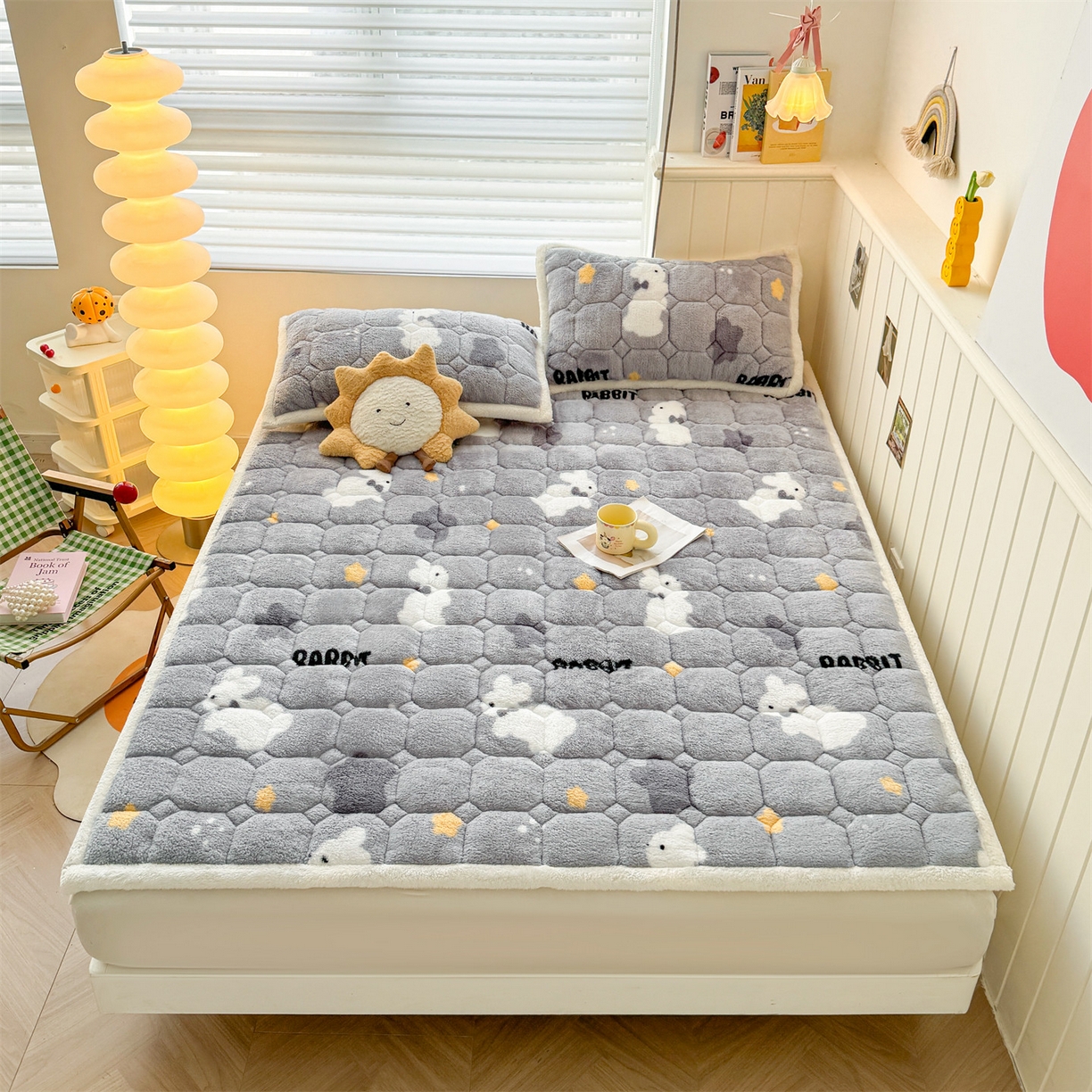 91家纺网 家纺一手货源 找家纺 雯豆家纺 2025新款泰迪绒夹棉床褥子学生宿舍床垫床护垫子加厚卡通保护垫 泰迪绒床褥-尤拉