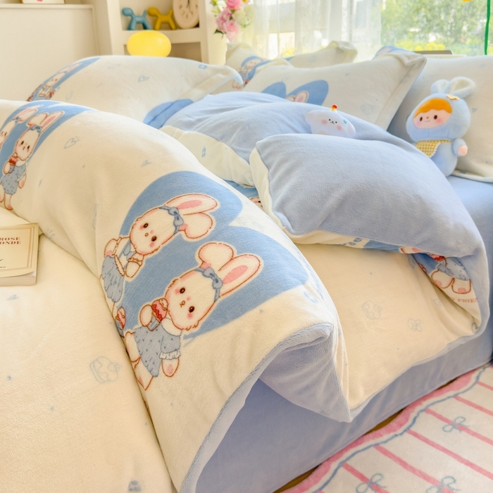 91家纺网 家纺一手货源 找家纺 丝羽坊 2025新款200克加厚小清新牛奶绒床单款 床笠款四件套 被套 安妮兔