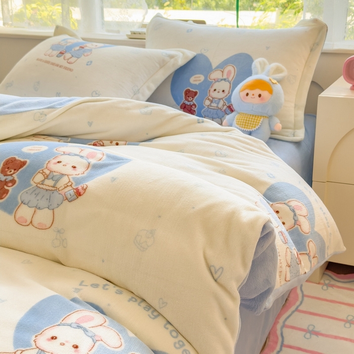 91家纺网 家纺一手货源 找家纺 丝羽坊 2025新款200克加厚小清新牛奶绒床单款 床笠款四件套 被套 安妮兔