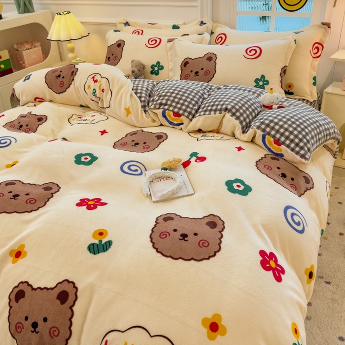 丝羽坊 2025新款200克加厚小清新牛奶绒床单款 床笠款四件套 被套 笨笨熊