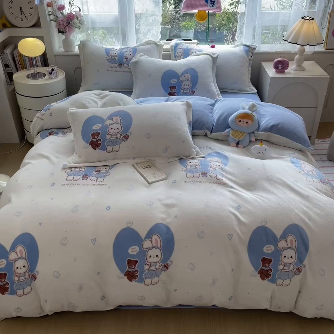 91家纺网 家纺一手货源 找家纺 丝羽坊 2025新款200克加厚小清新牛奶绒床单款 床笠款四件套 被套 安妮兔