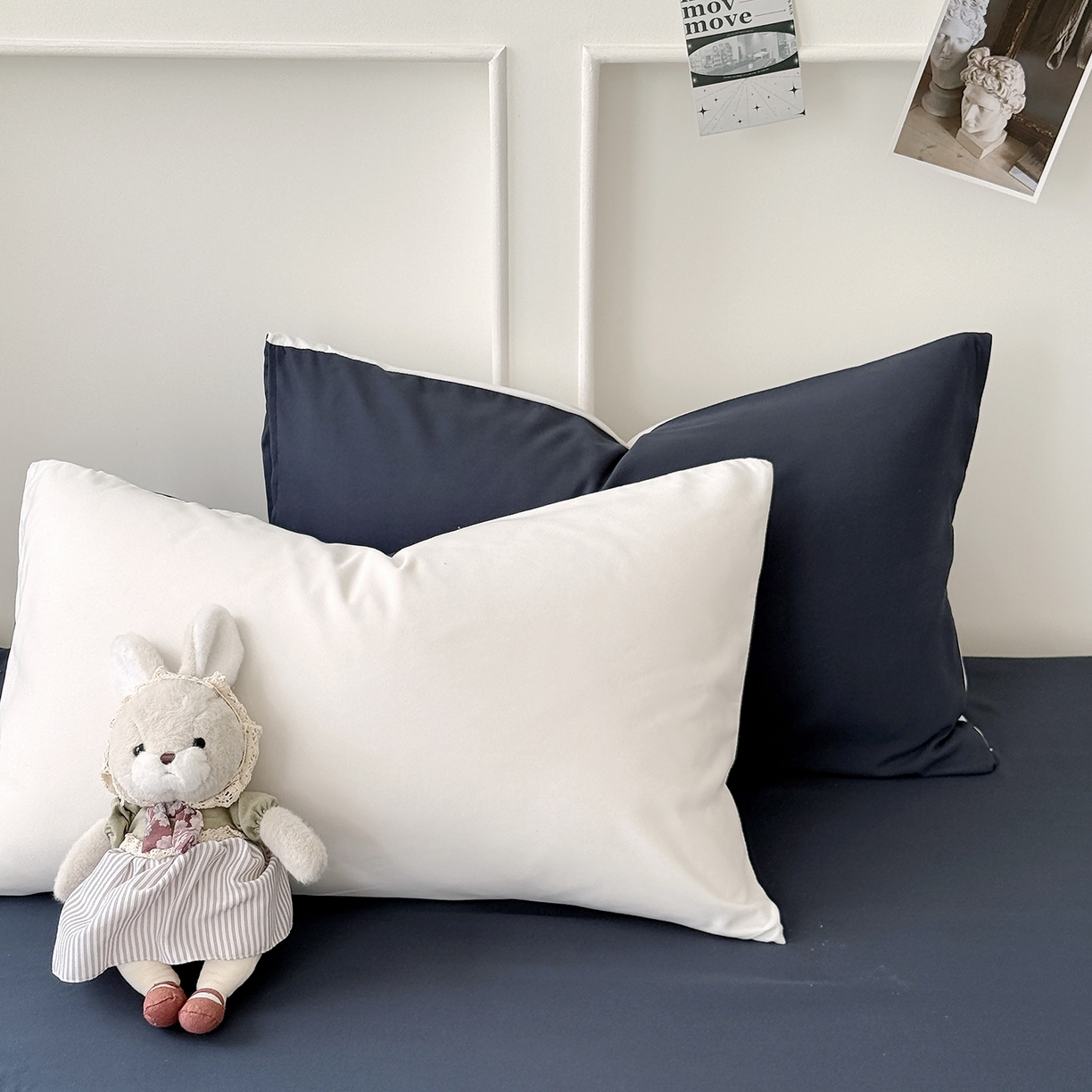 91家纺网 家纺一手货源 找家纺 纽维斯 2025新款水洗棉云朵棉纯色双拼磨毛四件套 奶白蓝灰