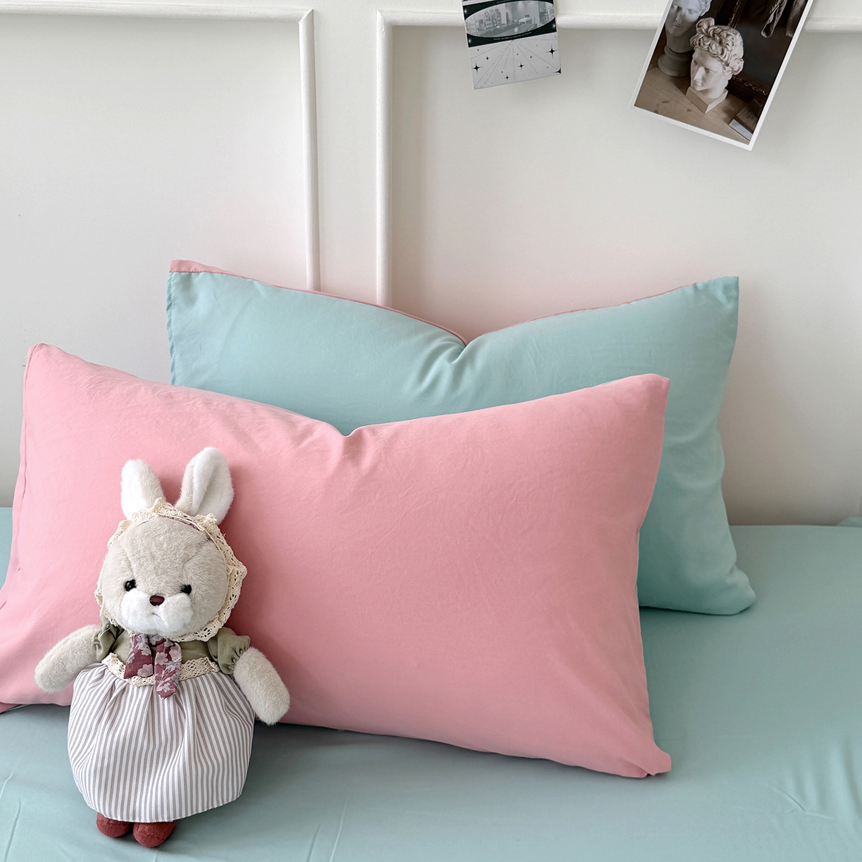 91家纺网 家纺一手货源 找家纺 纽维斯 2025新款水洗棉云朵棉纯色双拼磨毛四件套 浅豆沙水绿