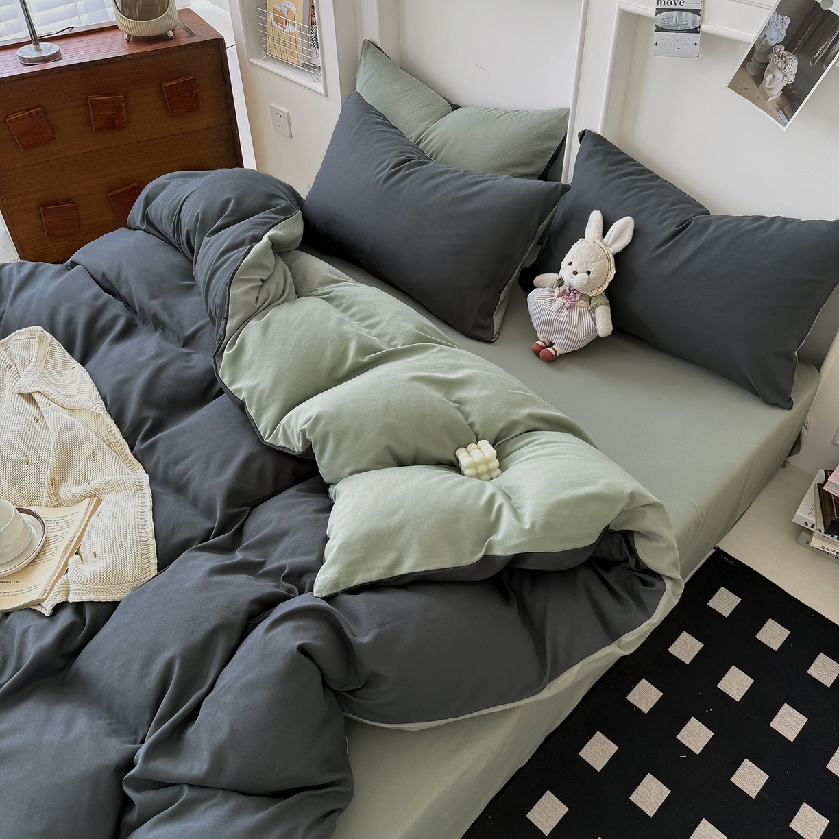 91家纺网 家纺一手货源 找家纺 纽维斯 2025新款水洗棉云朵棉纯色双拼磨毛四件套 深灰扶茶