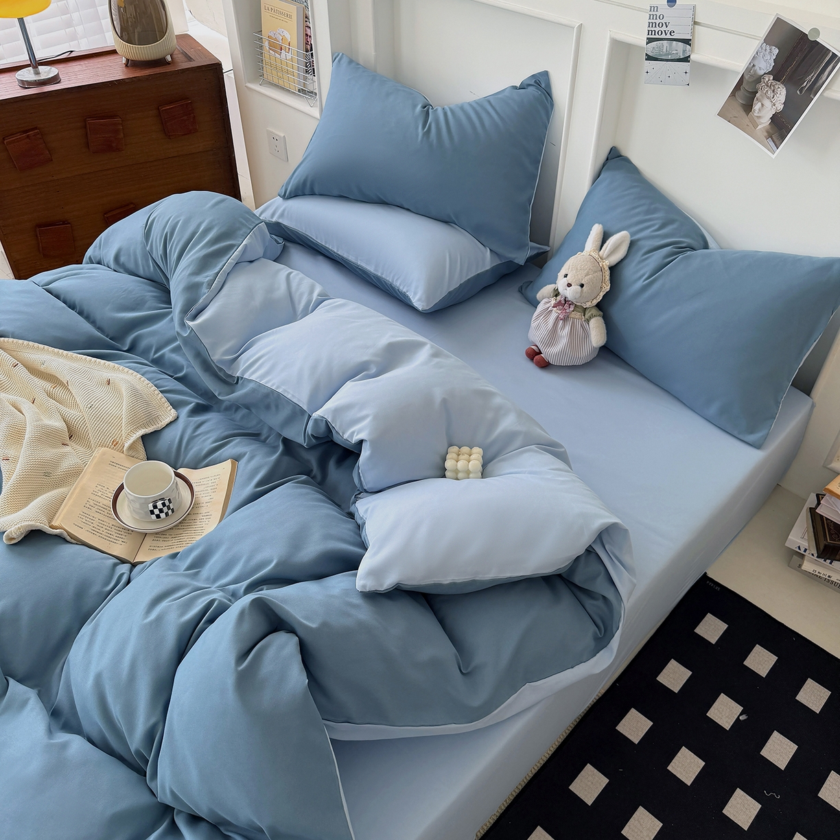 91家纺网 家纺一手货源 找家纺 纽维斯 2025新款水洗棉云朵棉纯色双拼磨毛四件套 雾灰浅蓝