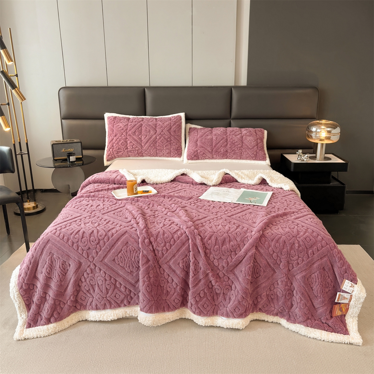 91家纺网 家纺一手货源 找家纺 雯豆家纺 2025秋冬新款塔芙绒毛毯被套两用毯子办公室居家披肩毯盖毯毯子-英伦 英伦-藕粉