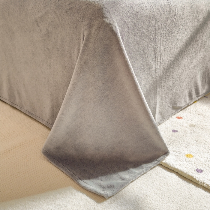 91家纺网 家纺一手货源 找家纺 丝羽坊 2025新款200克加厚小清新牛奶绒床单款 床笠款四件套 被套 格子小熊