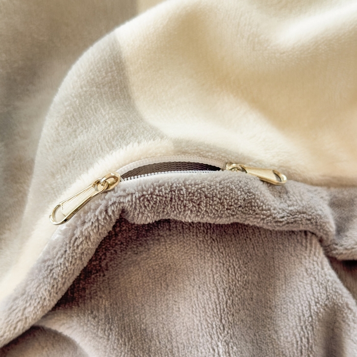 91家纺网 家纺一手货源 找家纺 丝羽坊 2025新款200克加厚小清新牛奶绒床单款 床笠款四件套 被套 格子小熊