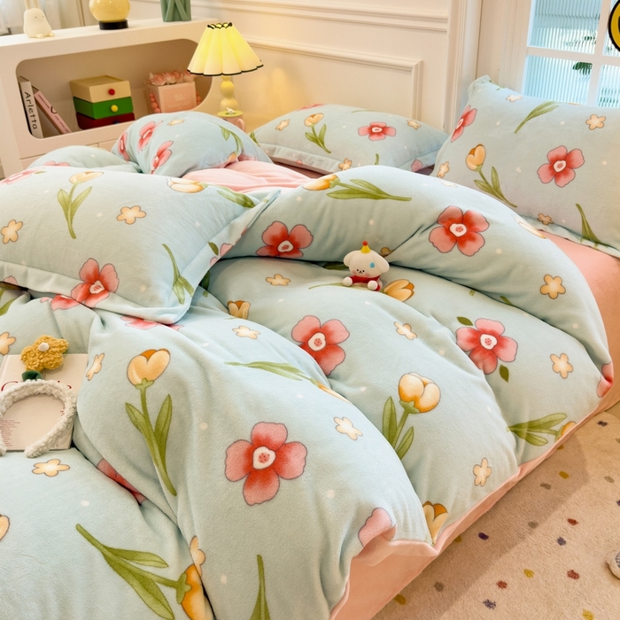 91家纺网 家纺一手货源 找家纺 丝羽坊 2025新款200克加厚小清新牛奶绒床单款 床笠款四件套 被套 花季