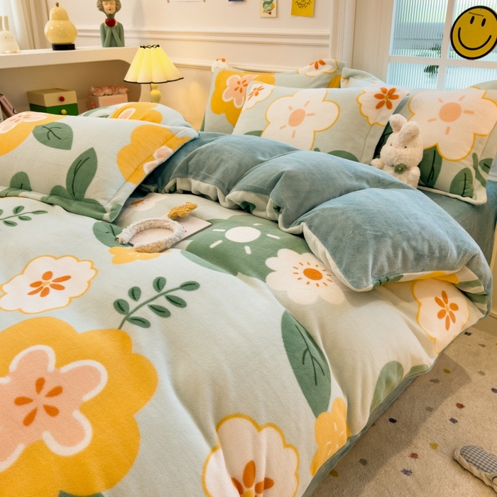 91家纺网 家纺一手货源 找家纺 丝羽坊 2025新款200克加厚小清新牛奶绒床单款 床笠款四件套 被套 花梦