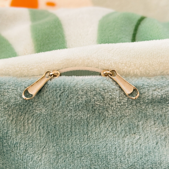 91家纺网 家纺一手货源 找家纺 丝羽坊 2025新款200克加厚小清新牛奶绒床单款 床笠款四件套 被套 花梦