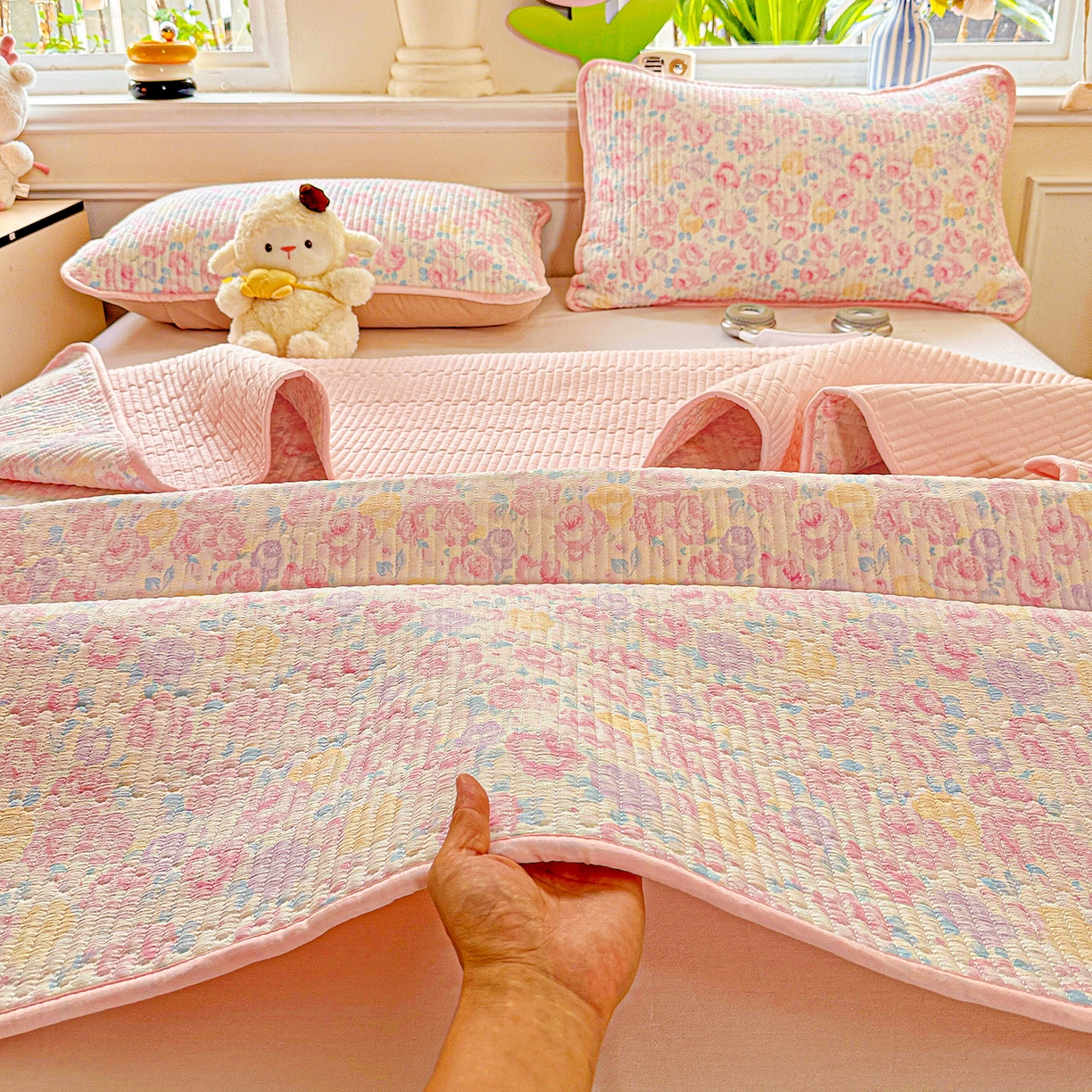 91家纺网 家纺一手货源 找家纺 （总）恒尚居 2025新款双层纱床盖床盖单品单床盖云感夹棉床单床垫软床垫-四季款【系列一】