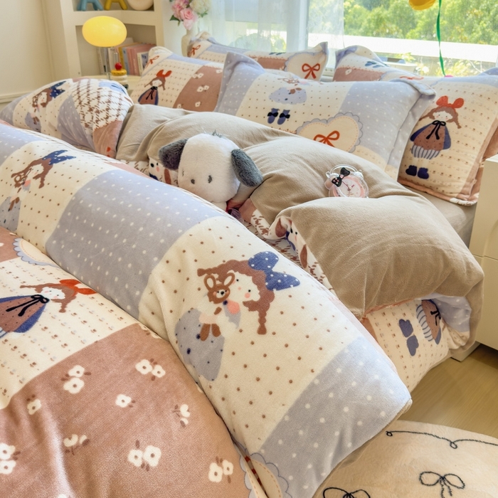 91家纺网 家纺一手货源 找家纺 丝羽坊 2025新款200克加厚小清新牛奶绒床单款 床笠款四件套 被套 俏皮公主