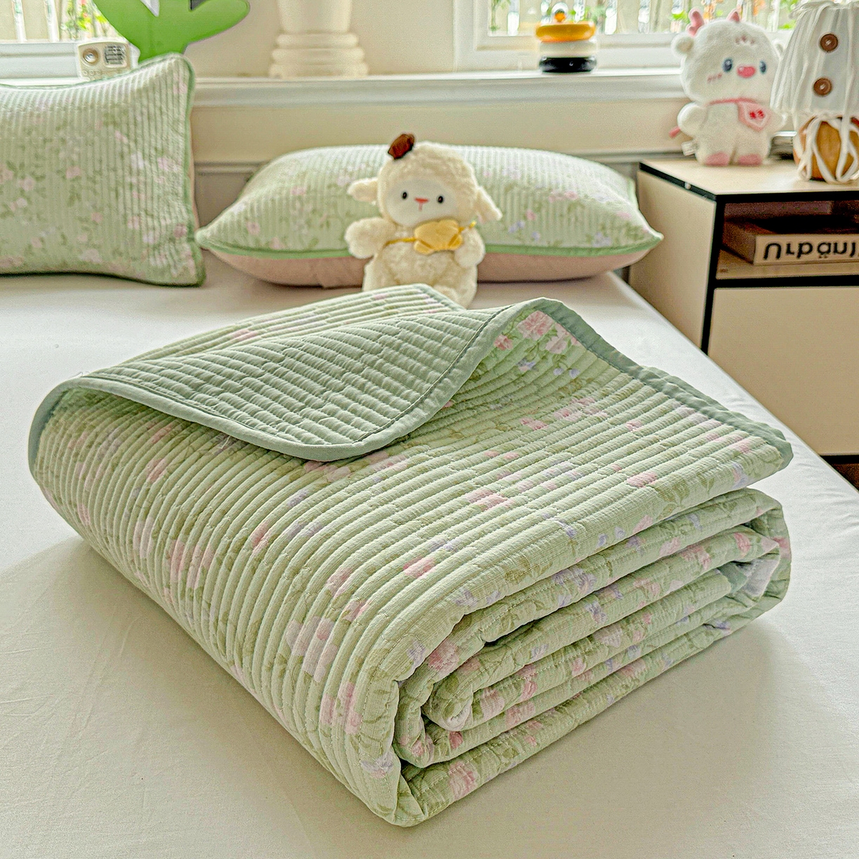 91家纺网 家纺一手货源 找家纺 恒尚居 2025新款双层纱床盖床盖单品单床盖云感夹棉床单床垫软床垫-四季款【系列一】 【美丽心情】双层纱