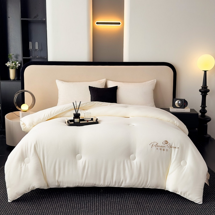 91家纺网 家纺一手货源 找家纺 （总）蓝雀翎 2025新款刺绣羊绒蛋白锁温被被子被芯