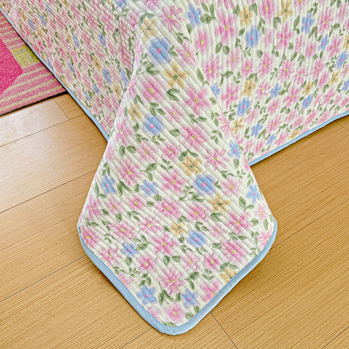 91家纺网 家纺一手货源 找家纺 恒尚居 2025新款双层纱床盖床盖单品单床盖云感夹棉床单床垫软床垫-四季款【系列一】 【蔷薇】双层纱