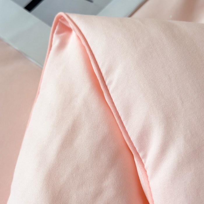 91家纺网 家纺一手货源 找家纺 蓝雀翎 2025新款刺绣羊绒蛋白锁温被被子被芯 黛粉