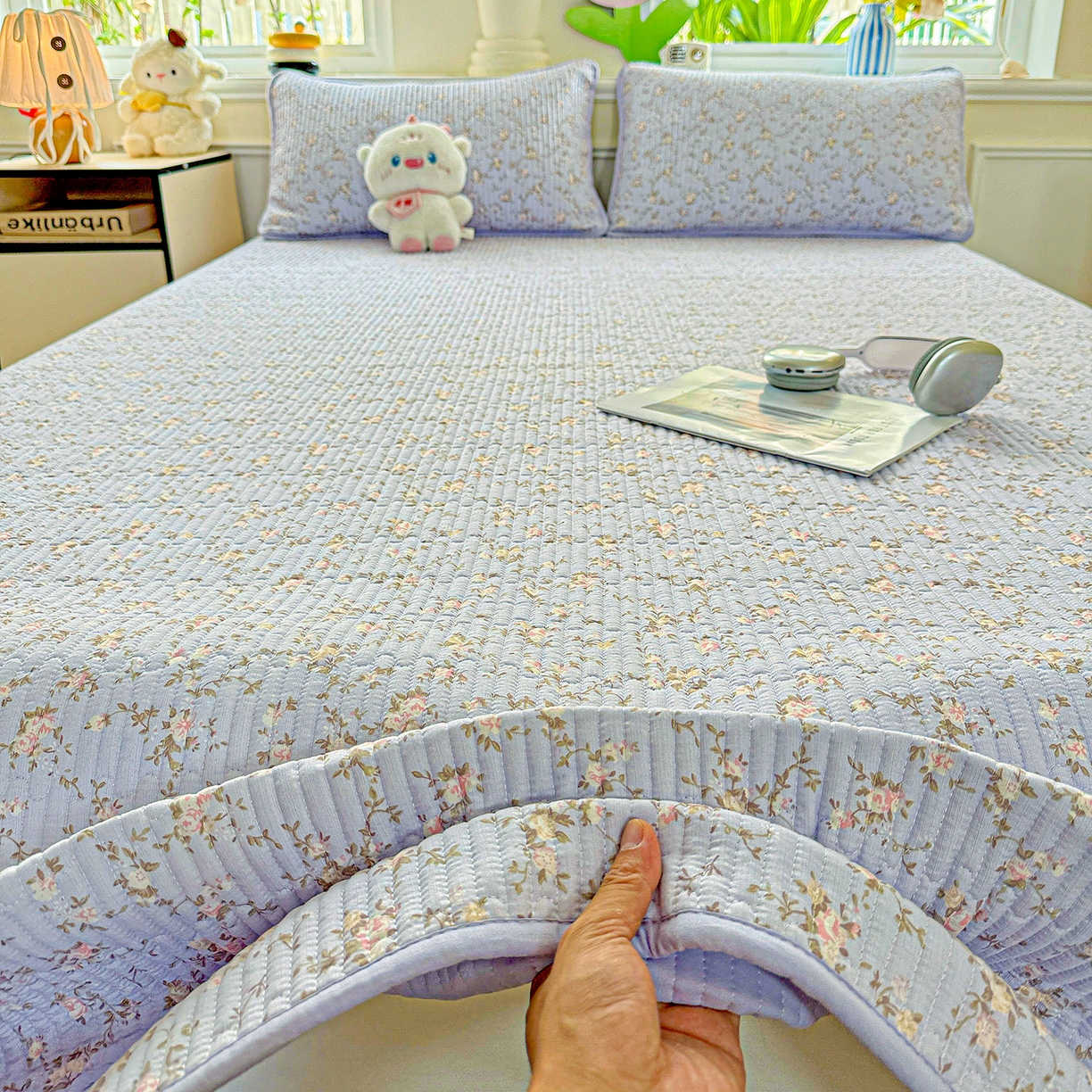 91家纺网 家纺一手货源 找家纺 恒尚居 2025新款双层纱床盖床盖单品单床盖云感夹棉床单床垫软床垫-四季款【系列一】 【紫藤花】双层纱