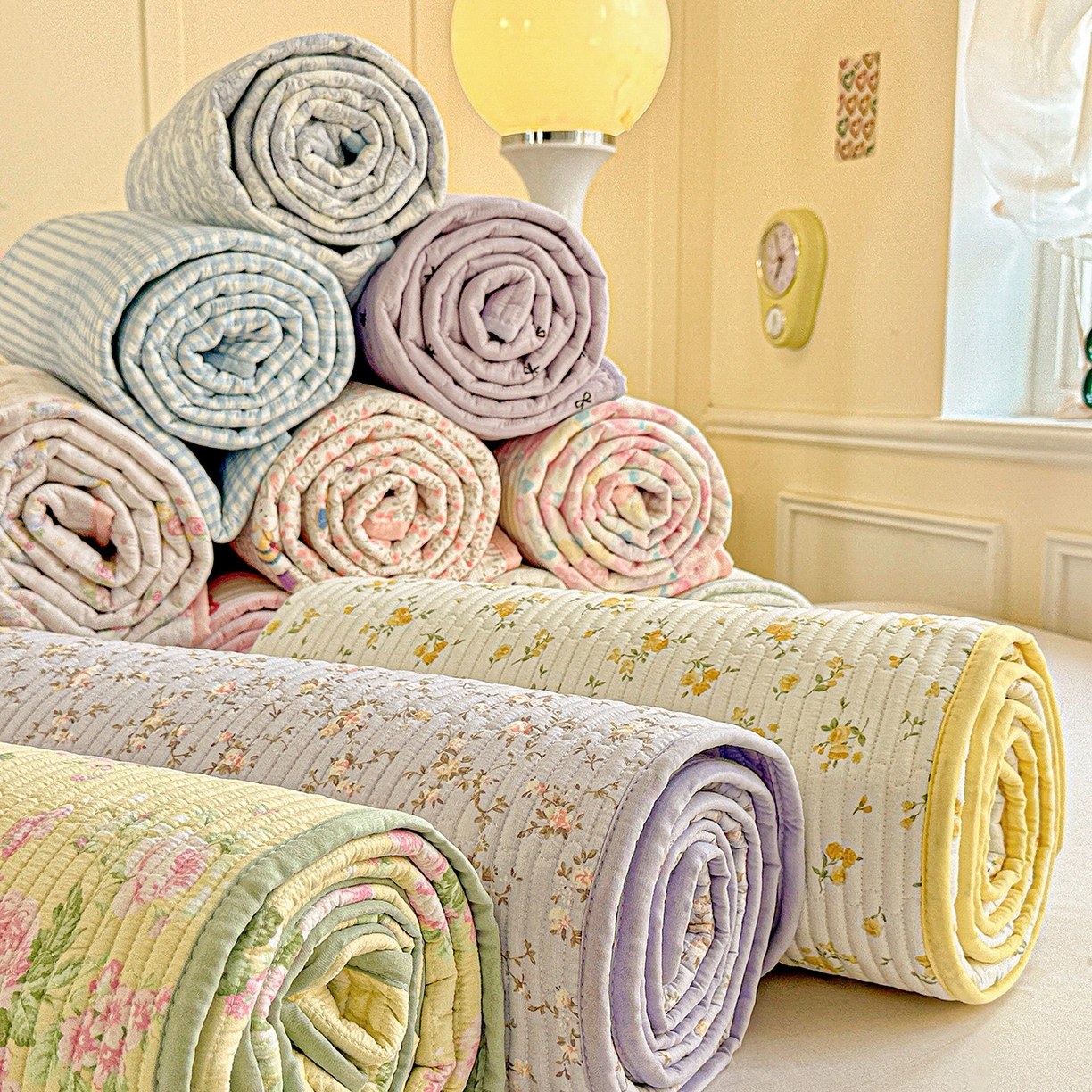 91家纺网 家纺一手货源 找家纺 恒尚居 2025新款双层纱床盖床盖单品单床盖云感夹棉床单床垫软床垫-四季款【系列一】 组合图仅供展示不可下单