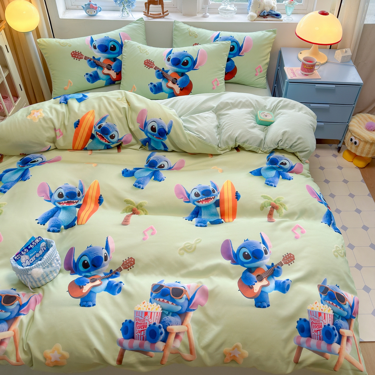 91家纺网 家纺一手货源 找家纺 优卡迪家纺馆 2025新款110克5D数码印花四件套 休闲史迪奇-绿