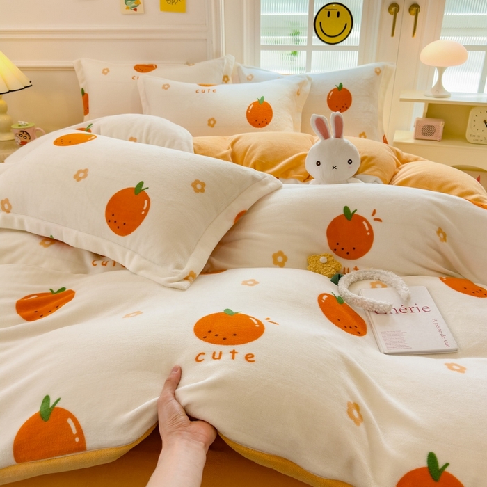 91家纺网 家纺一手货源 找家纺 丝羽坊 2025新款200克加厚小清新牛奶绒床单款 床笠款四件套 被套 心想事橙