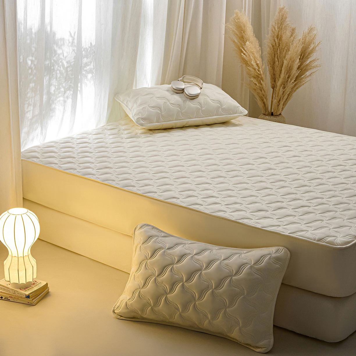 91家纺网 家纺一手货源 找家纺 X猫先生 2025新款A类原棉大豆防水床笠隔尿夹棉床笠床垫保护罩外贸跨境 爱恋-米白