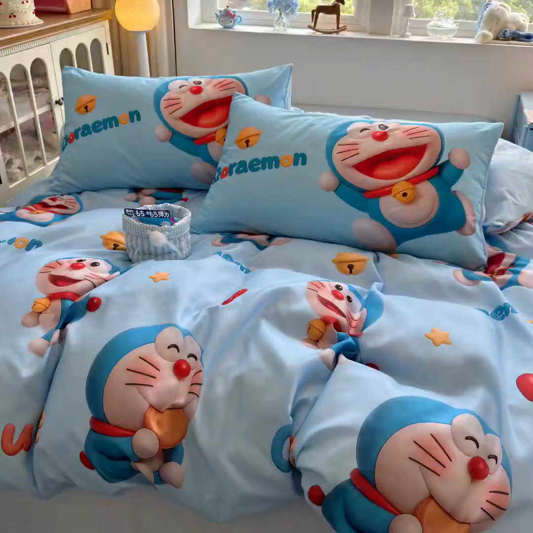 91家纺网 家纺一手货源 找家纺 优卡迪家纺馆 2025新款110克5D数码印花四件套 开心蓝猫