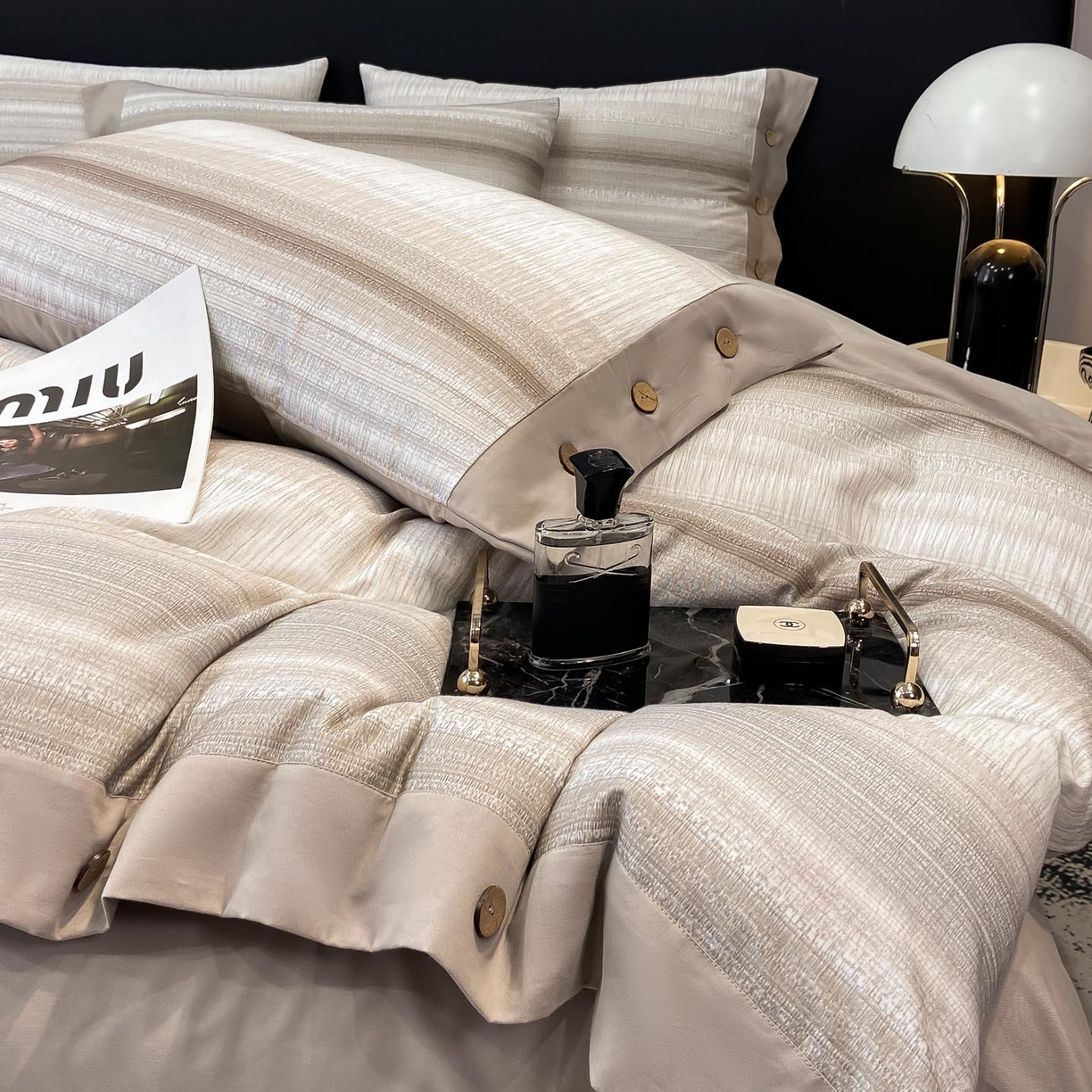 91家纺网 家纺一手货源 找家纺 （总）麦田家纺 2025新款全棉纯棉轻奢加厚磨毛纽扣款四件套