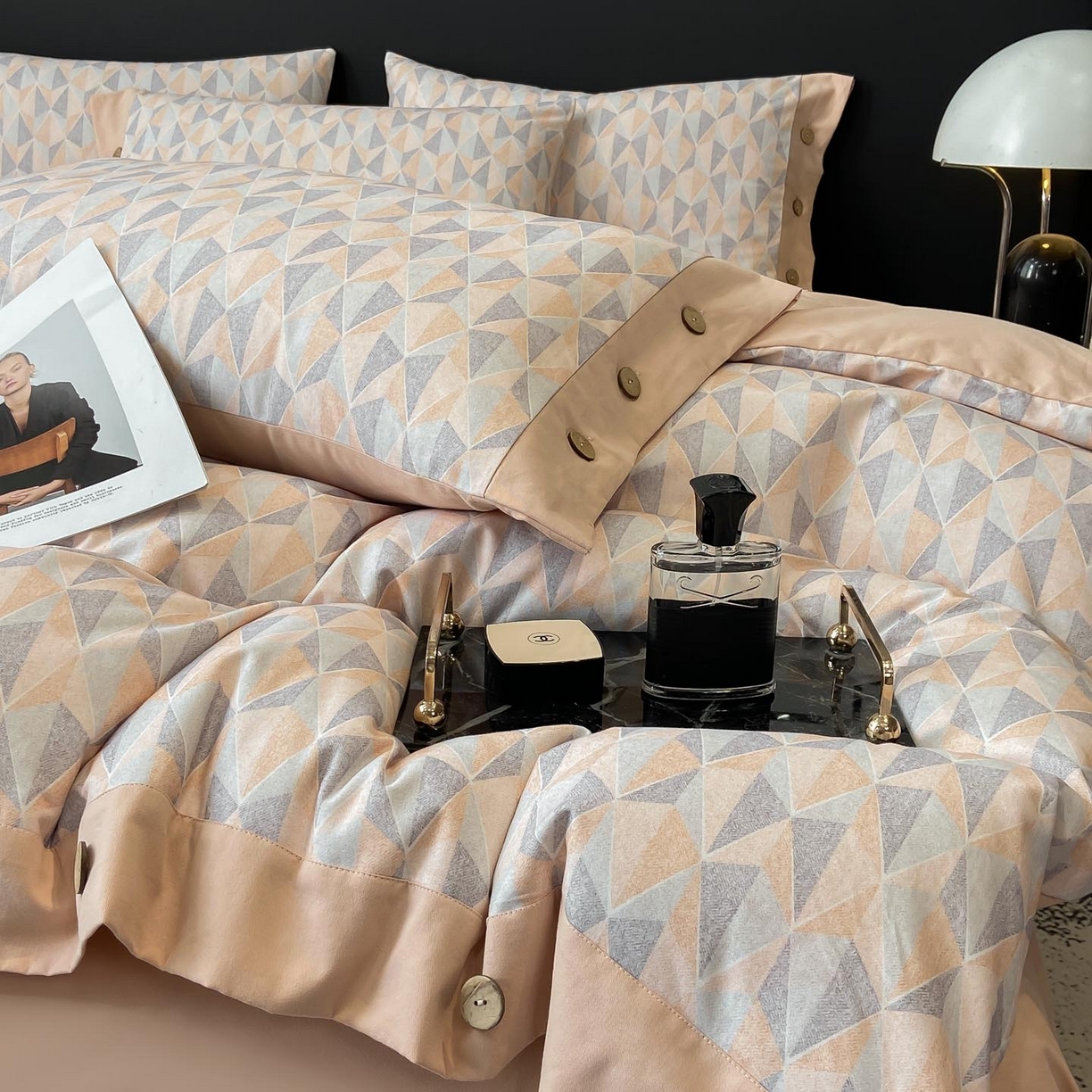 91家纺网 家纺一手货源 找家纺 （总）麦田家纺 2025新款全棉纯棉轻奢加厚磨毛纽扣款四件套