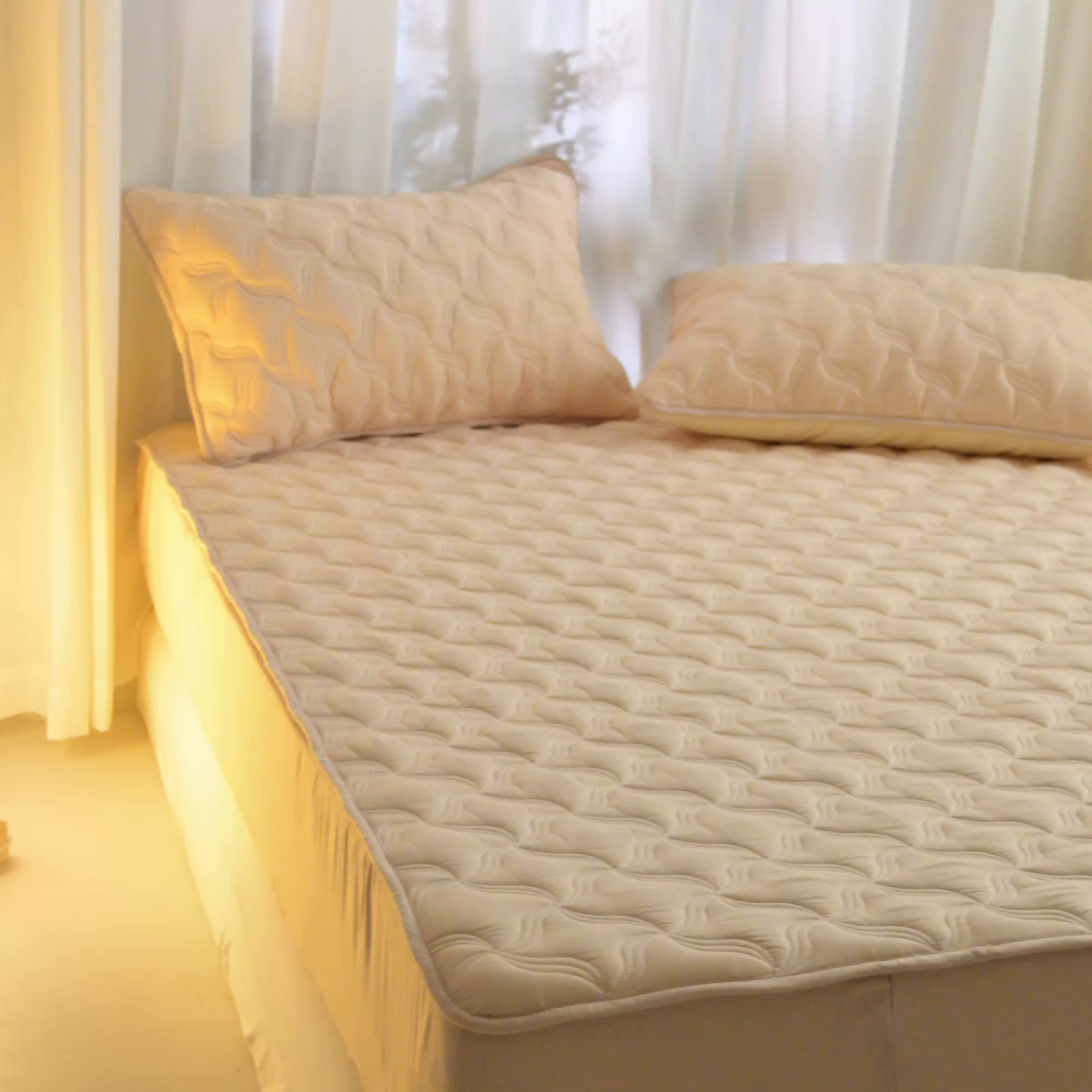 91家纺网 家纺一手货源 找家纺 X猫先生 2025新款A类原棉大豆防水床笠隔尿夹棉床笠床垫保护罩外贸跨境 爱恋-卡其