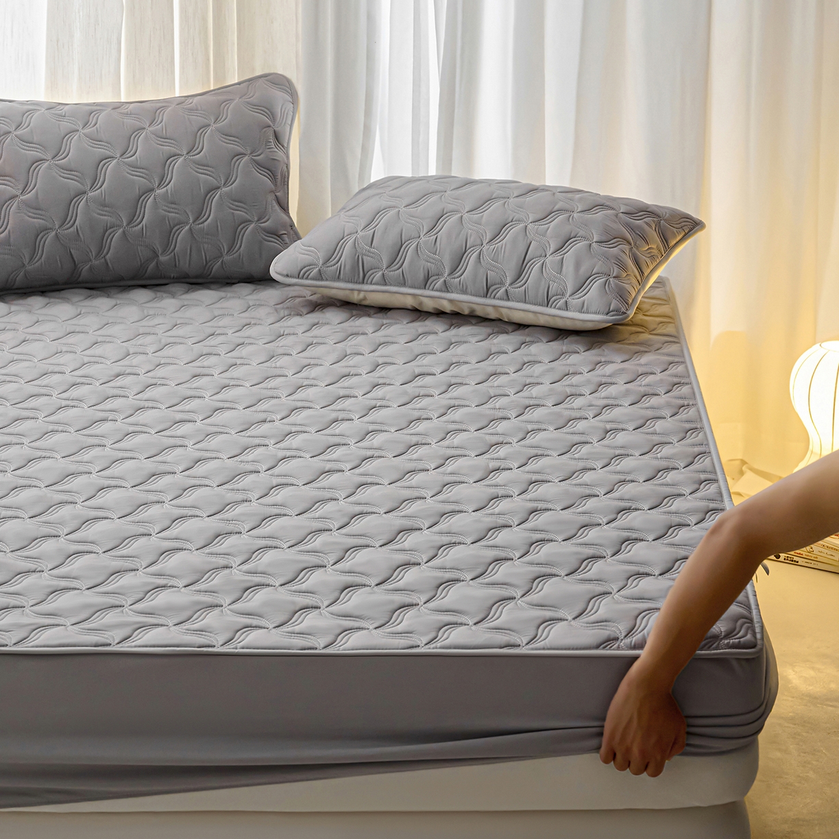 91家纺网 家纺一手货源 找家纺 X猫先生 2025新款A类原棉大豆防水床笠隔尿夹棉床笠床垫保护罩外贸跨境 爱恋-星空灰