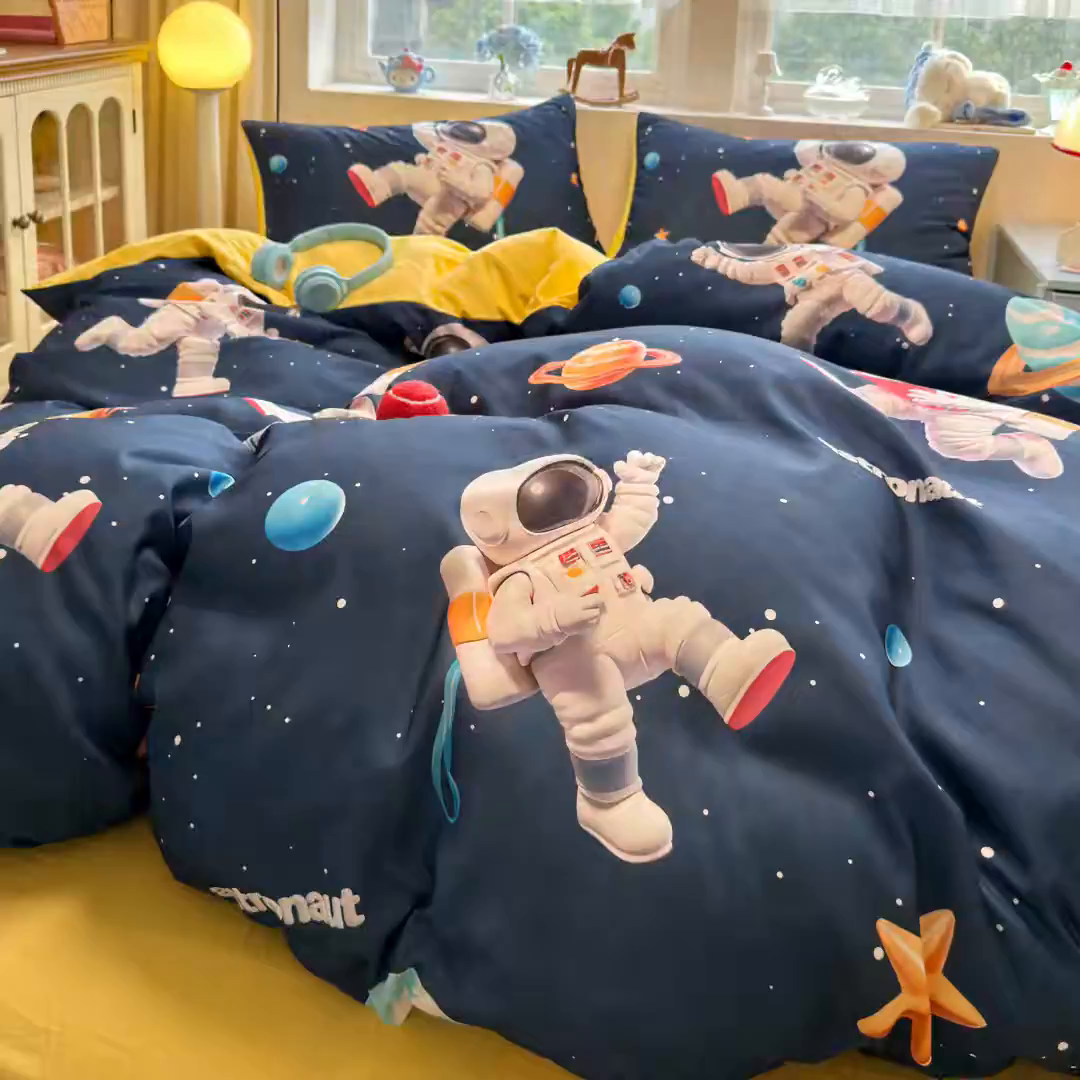 91家纺网 家纺一手货源 找家纺 优卡迪家纺馆 2025新款110克5D数码印花四件套 太空旅行