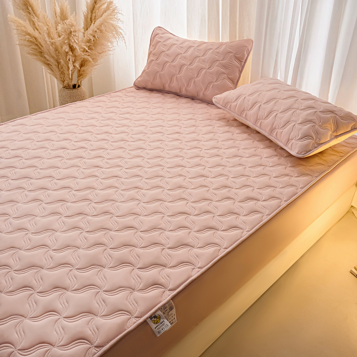 91家纺网 家纺一手货源 找家纺 X猫先生 2025新款A类原棉大豆防水床笠隔尿夹棉床笠床垫保护罩外贸跨境 爱恋-玉粉