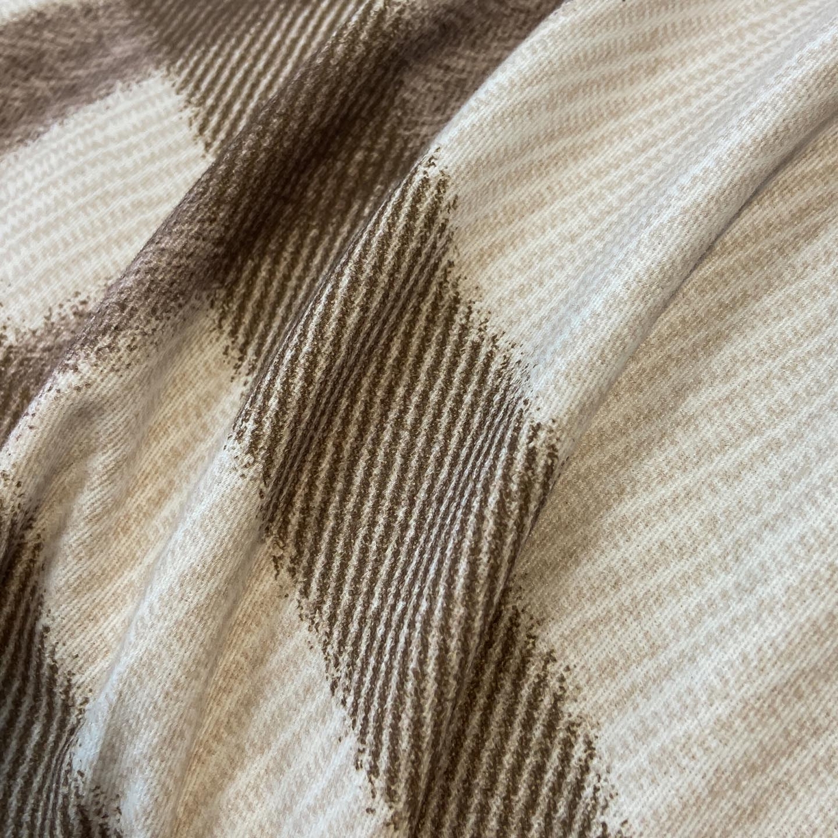 91家纺网 家纺一手货源 找家纺 麦田家纺 2025新款全棉纯棉轻奢加厚磨毛纽扣款四件套 千屿-卡其