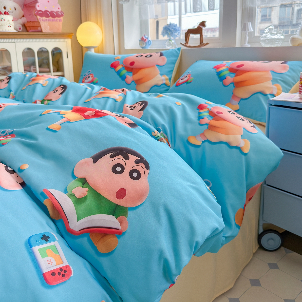 91家纺网 家纺一手货源 找家纺 优卡迪家纺馆 2025新款110克5D数码印花四件套 小新爱学习