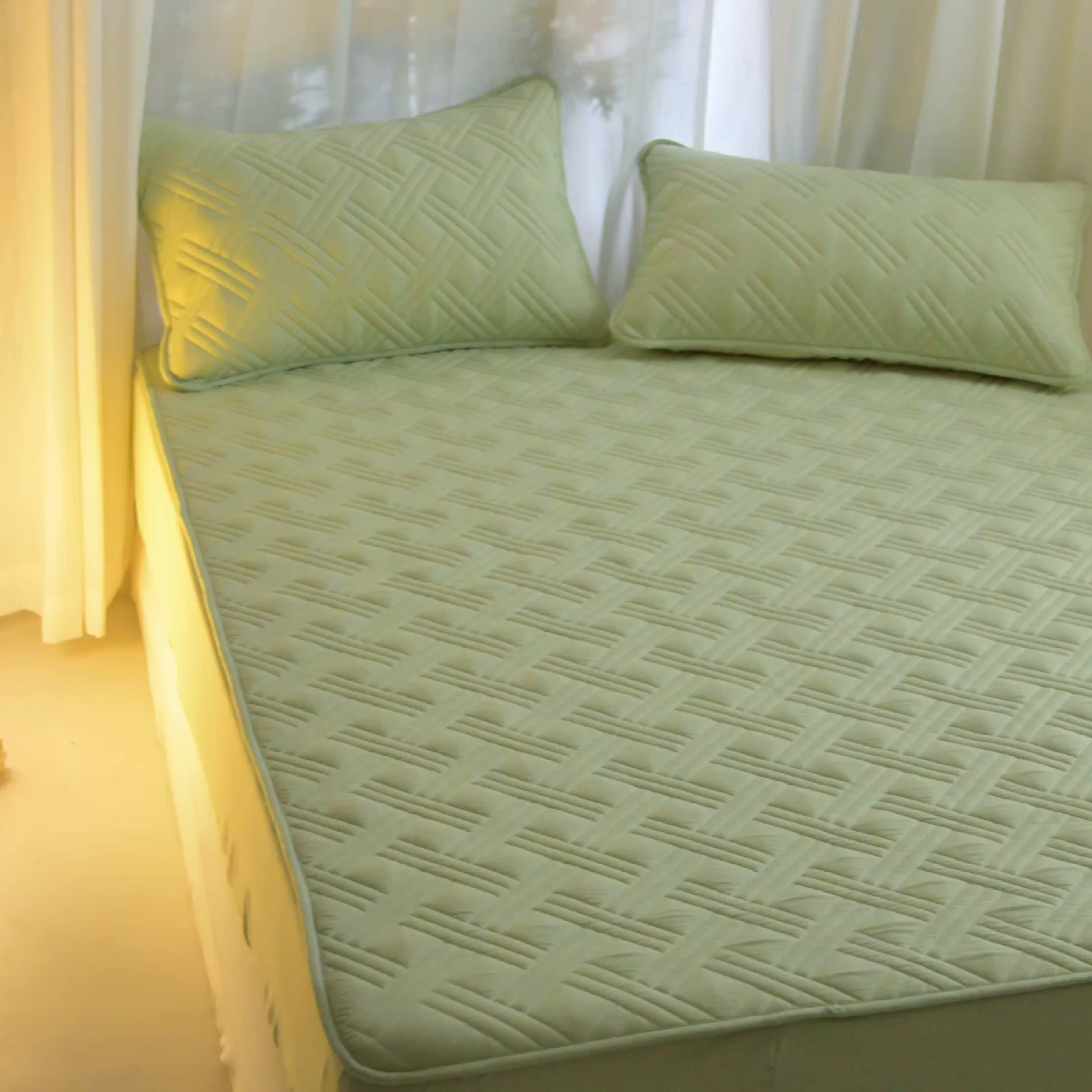 91家纺网 家纺一手货源 找家纺 X猫先生 2025新款A类原棉大豆防水床笠隔尿夹棉床笠床垫保护罩外贸跨境 迷宫-草绿