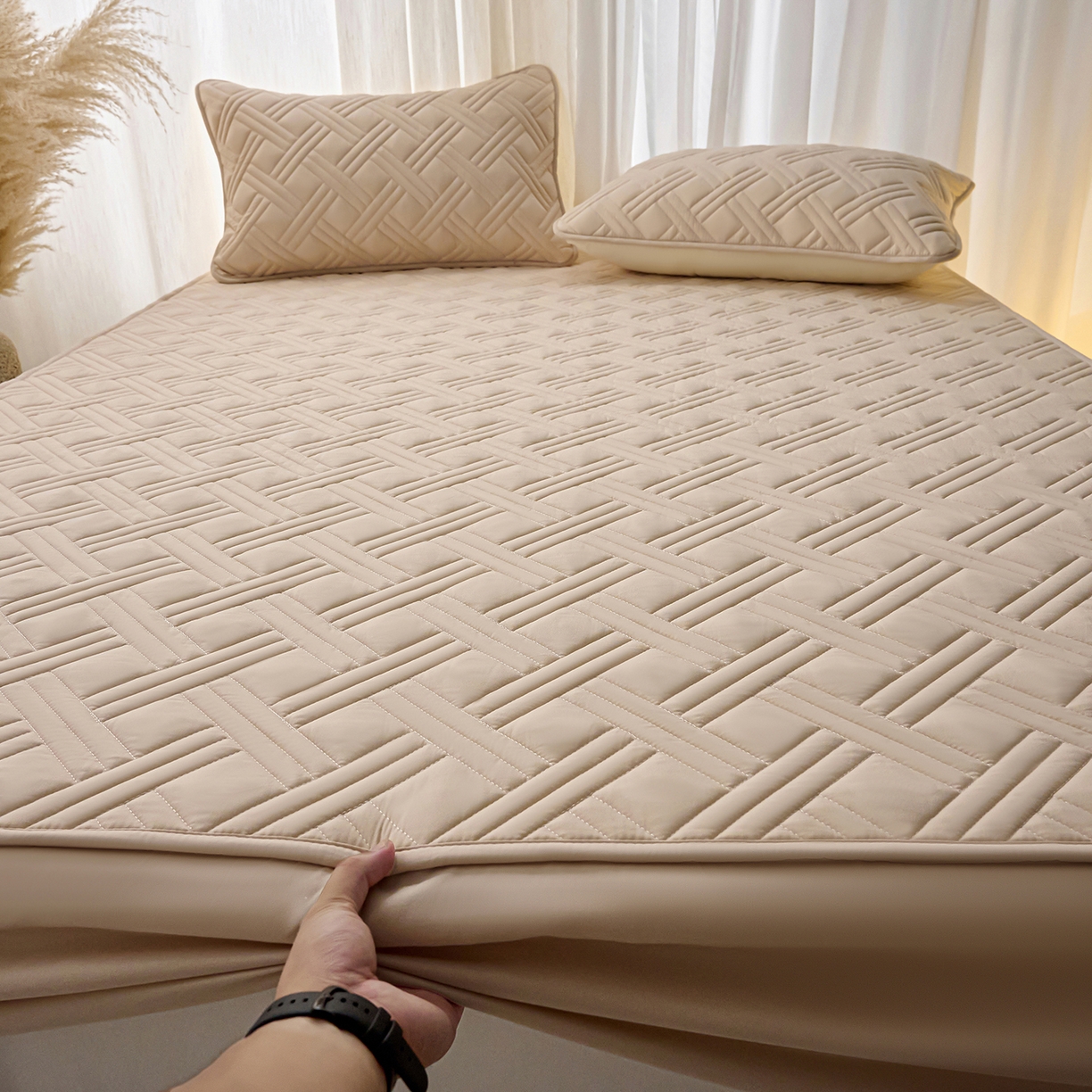 91家纺网 家纺一手货源 找家纺 X猫先生 2025新款A类原棉大豆防水床笠隔尿夹棉床笠床垫保护罩外贸跨境 迷宫-卡其