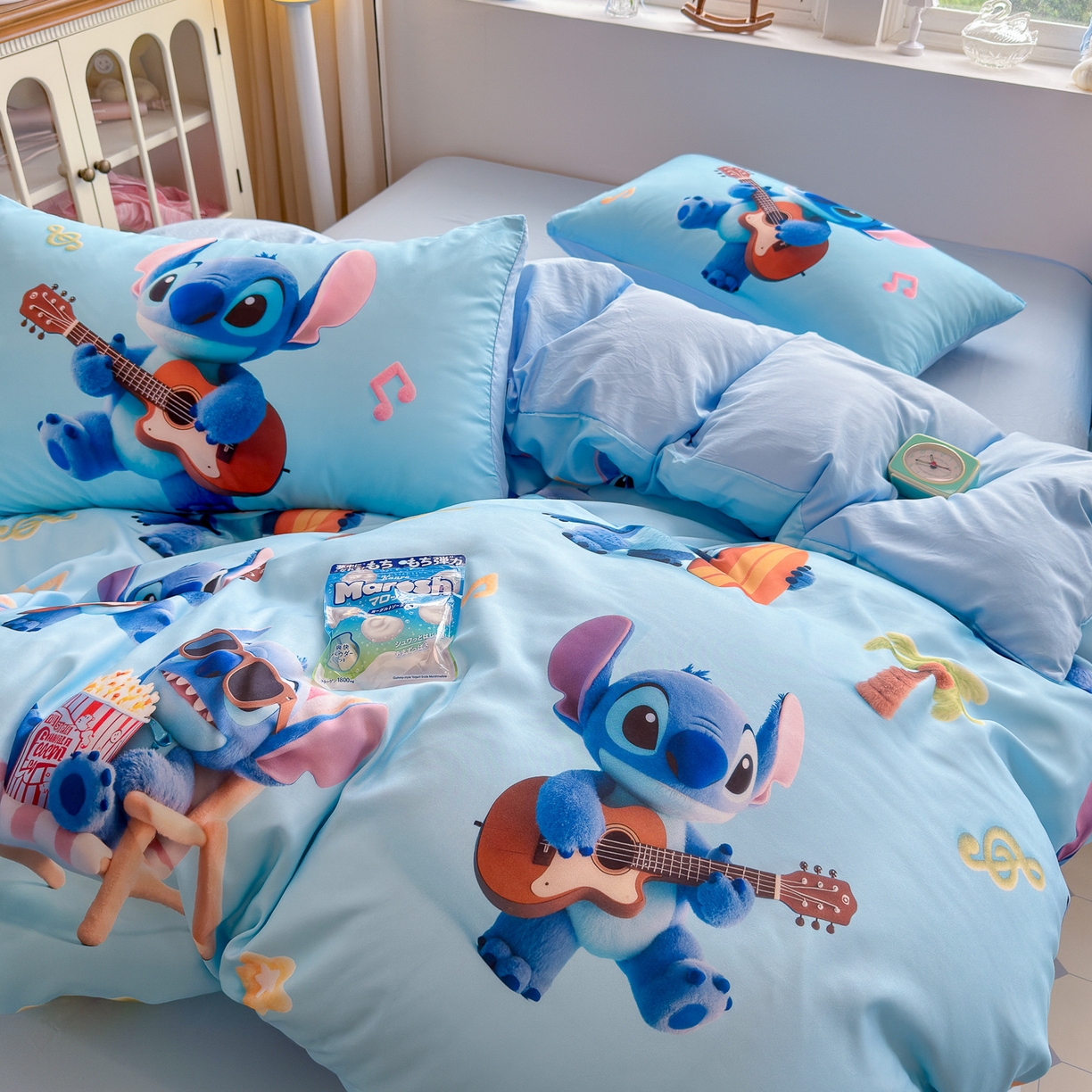 91家纺网 家纺一手货源 找家纺 优卡迪家纺馆 2025新款110克5D数码印花四件套 休闲史迪奇-蓝