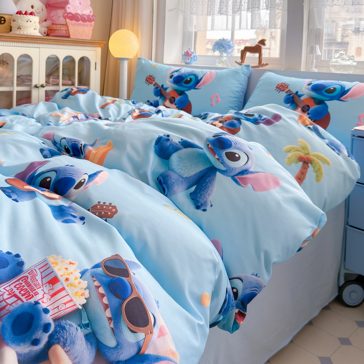 91家纺网 家纺一手货源 找家纺 优卡迪家纺馆 2025新款110克5D数码印花四件套 休闲史迪奇-蓝