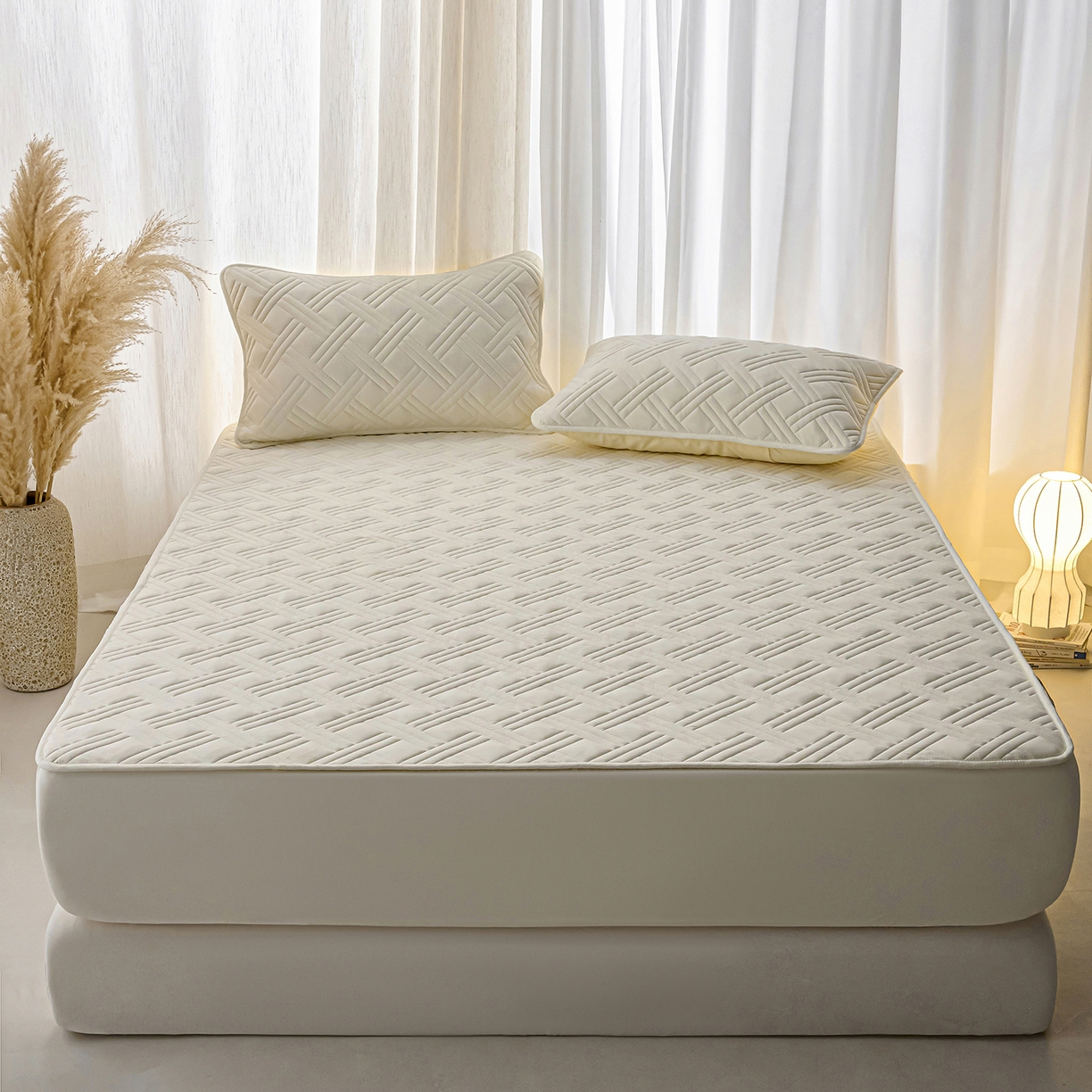 91家纺网 家纺一手货源 找家纺 X猫先生 2025新款A类原棉大豆防水床笠隔尿夹棉床笠床垫保护罩外贸跨境 迷宫-米白